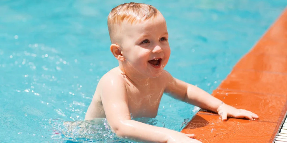 Eco-Friendly Swimming: The Benefits of Disposable Swim Diapers and Natural Materials
